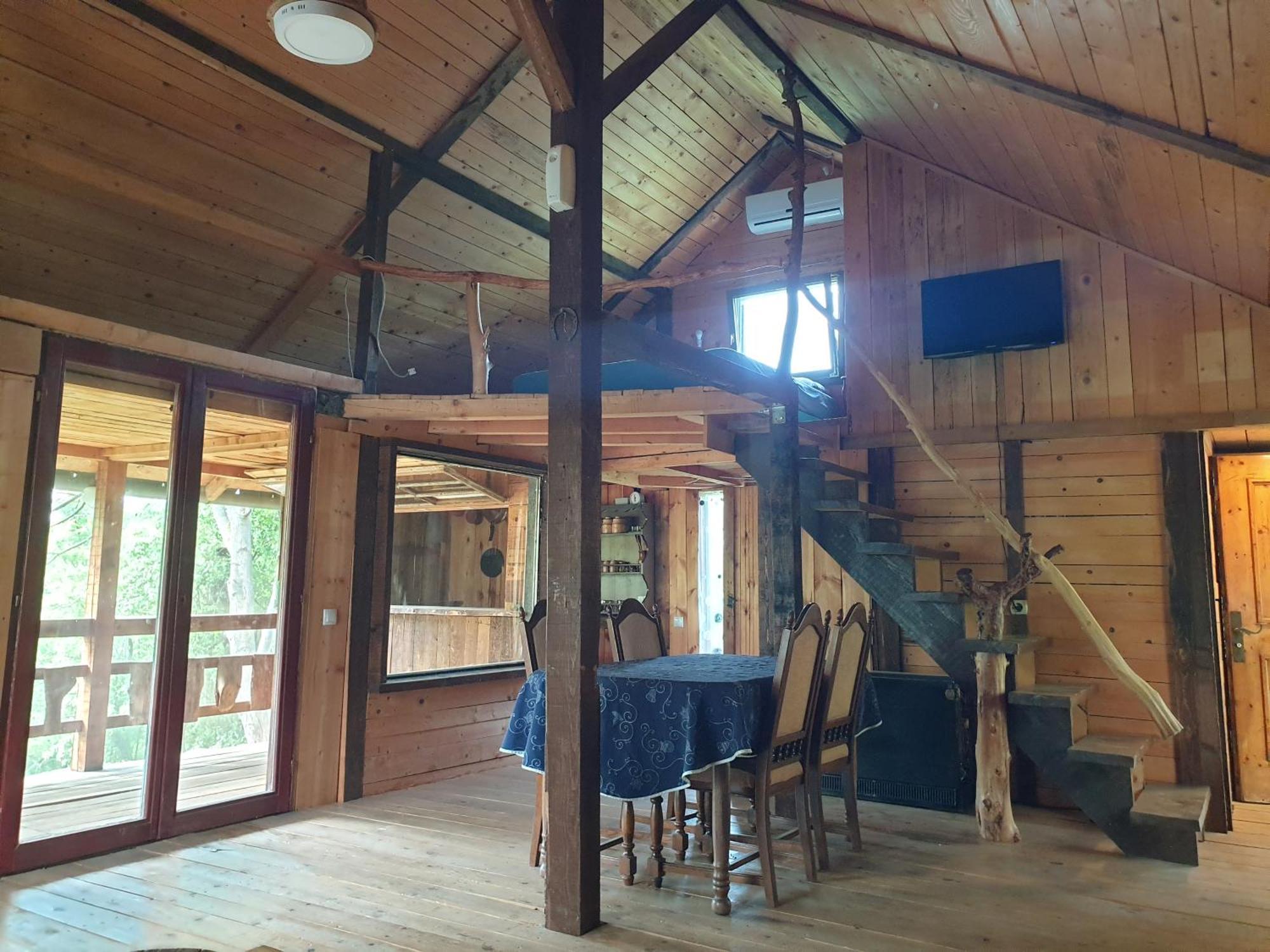 Log Cabin Belgrade Exterior photo